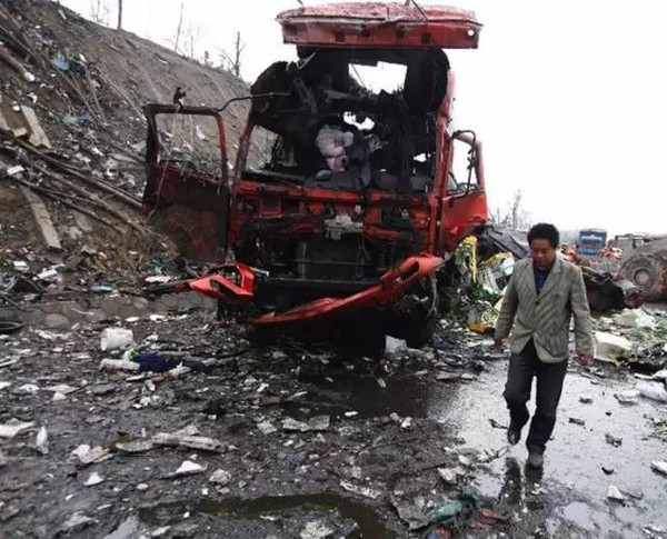 ?；愤\輸資質