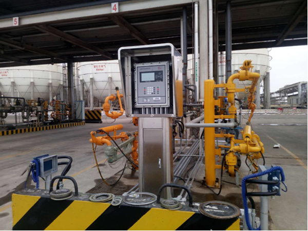 原來(lái)是這樣！酒廠防爆定量裝車(chē)控制儀